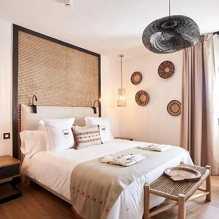 Santo Cristo La Ciudadela Hotel Marbella